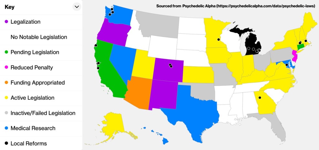 US map showing psilocybin therapy legal status by state in 2026.